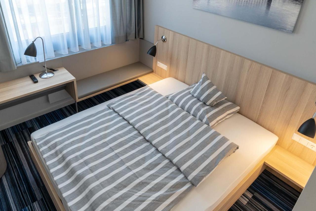 Hotel Lumi Friburgo in Brisgovia Esterno foto