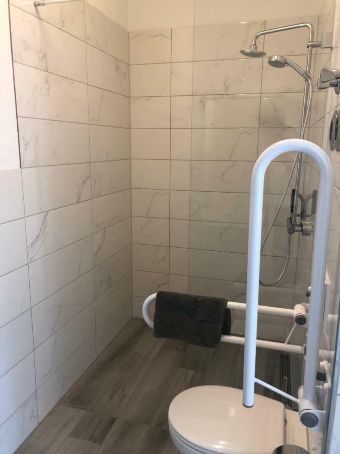 Hotel Lumi Friburgo in Brisgovia Esterno foto